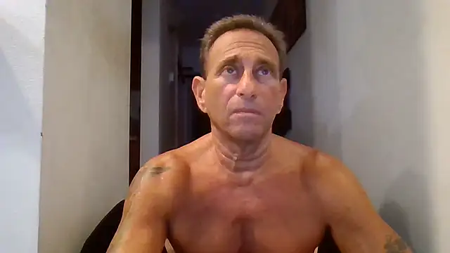 johnnymarino1010 online show from August 2026 08:30:01 PM