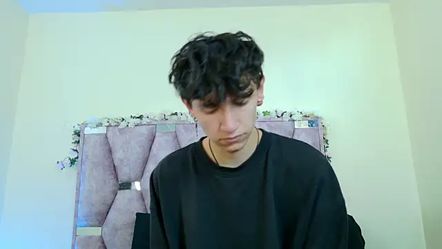 iris and damian online show from January 2026 05:27:02 PM