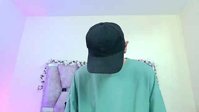 iris and damian online show from March 2026 05:18:01 PM