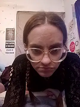 snowbird1117 online show from January 2026 03:17:01 PM