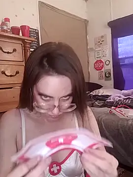 snowbird1117 online show from March 2026 02:36:02 PM