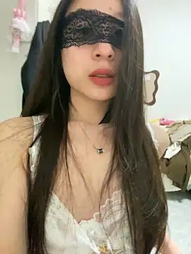 Snapshot of yaqing666 chatting on February 2026 03:43:02 PM yaqing666 online show from February 2026 03:43:02 PM