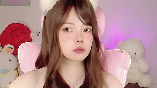 Snapshot of Miyeoonn chatting on April 2026 10:23:01 PM Miyeoonn online show from April 2026 10:23:01 PM