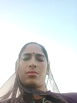 mayankahotxx online show from December 2025 11:08:01 AM