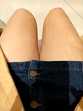 Baby-Linh online show from February 2026 04:22:01 AM