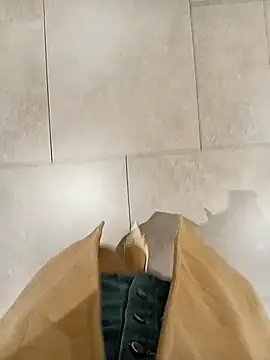 Baby-Linh online show from February 2026 06:40:02 AM