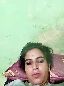 Snapshot of Big_soniya55A chatting on May 2026 06:14:01 PM Big soniya55A online show from May 2026 06:14:01 PM