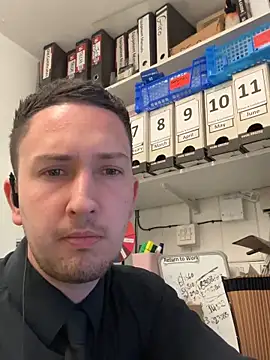 dirtyanal23 online show from April 2026 06:53:01 PM