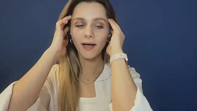 Snapshot of JacelynBilbrey chatting on December 2025 07:32:01 PM JacelynBilbrey online show from December 2025 07:32:01 PM