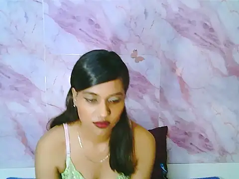 Snapshot of IndianSkies chatting on May 2026 06:04:01 PM IndianSkies online show from May 2026 06:04:01 PM