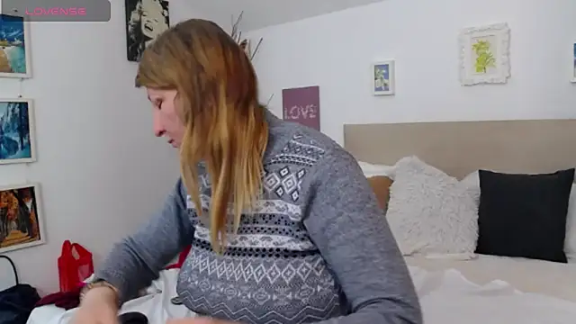 Snapshot of OlgaPavlova chatting on February 2026 01:38:02 PM OlgaPavlova online show from February 2026 01:38:02 PM