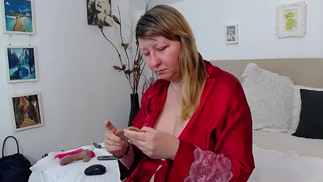 Snapshot of OlgaPavlova chatting on February 2026 02:02:01 PM OlgaPavlova online show from February 2026 02:02:01 PM