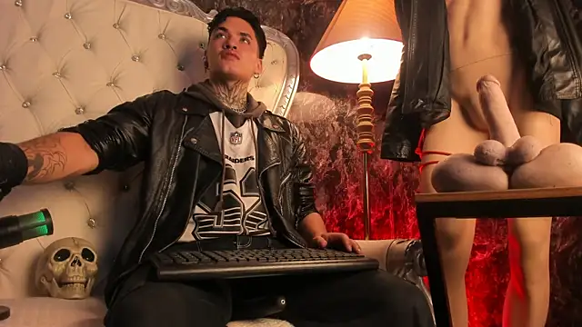 AlecBanne online show from April 2026 10:59:02 PM