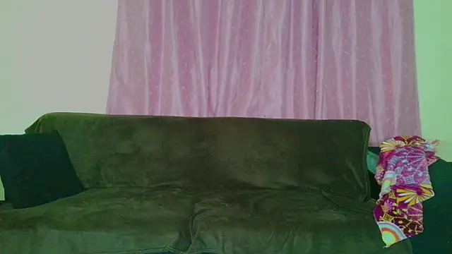 joyshe  vergara online show from December 2025 04:18:02 AM