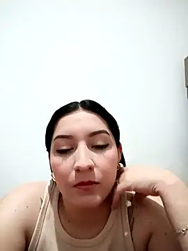 jade nevez9090 online show from December 2025 02:54:02 AM