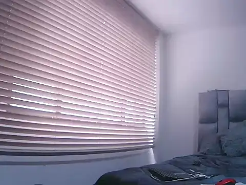 Fernanda andrew online show from March 2026 04:07:01 PM