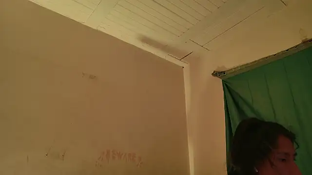 MoonLipsON- online show from April 2026 05:23:01 AM