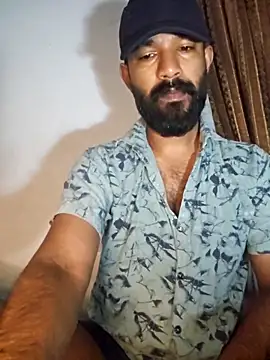 Snapshot of Bigkannan chatting on April 2026 03:54:02 AM Bigkannan online show from April 2026 03:54:02 AM
