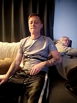 jefflatex45 online show from April 2026 12:37:02 AM