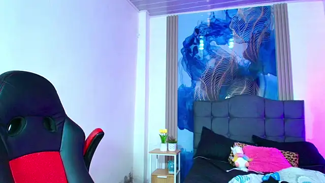 Valentina and sneider  online show from April 2026 02:51:02 AM