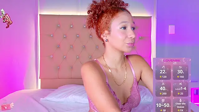 EmmaLawrence  online show from March 2026 09:10:02 AM