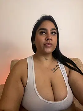 YenthCorona online show from July 2026 03:45:02 AM