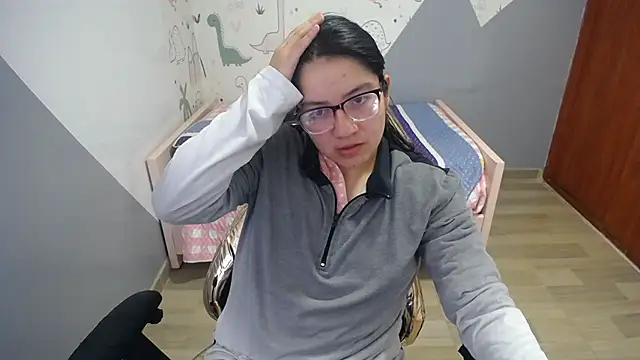 eva smit t online show from January 2026 01:42:02 AM