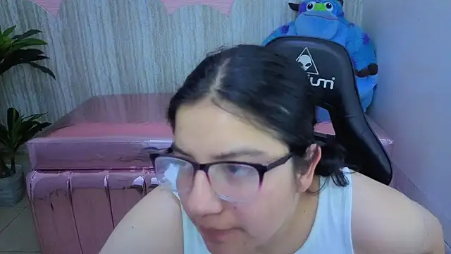 eva smit t online show from February 2026 02:30:02 AM