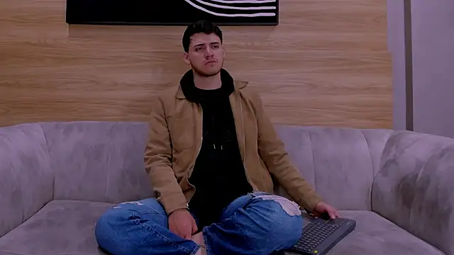 big  friends online show from December 2025 02:02:02 PM