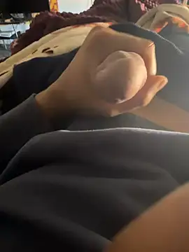 Mahmodkhaled21 online show from April 2026 11:29:01 AM