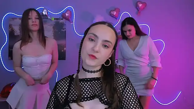 jenna elayne online show from February 2026 09:05:01 AM