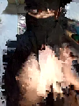 Snapshot of -Batta- chatting on April 2026 10:47:02 PM -Batta- online show from April 2026 10:47:02 PM