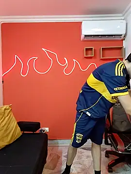 Snapshot of Neo_Twink chatting on January 2026 07:17:02 PM Neo Twink online show from January 2026 07:17:02 PM