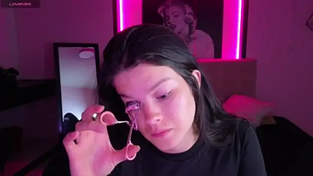 Sara valderrama  online show from February 2026 11:49:02 AM