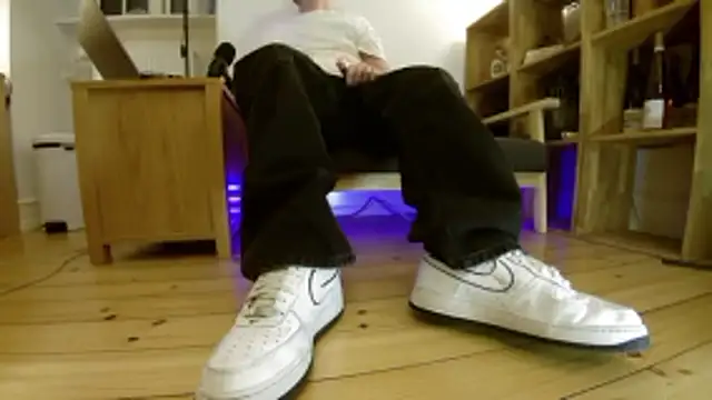 jonas camboy online show from February 2026 05:22:02 PM