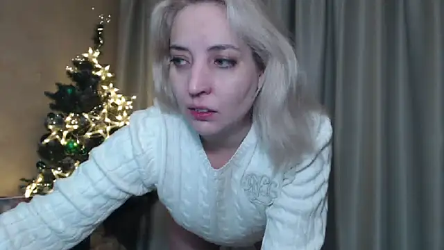 Snapshot of sweetpussy chatting on January 2025 05:11:02 AM sweetpussy online show from January 2025 05:11:02 AM