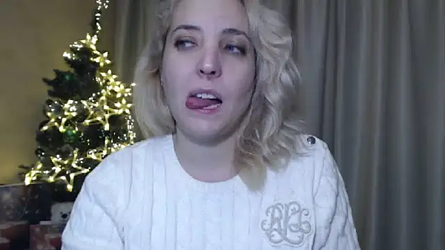 Snapshot of sweetpussy chatting on January 2025 12:33:01 PM sweetpussy online show from January 2025 12:33:01 PM