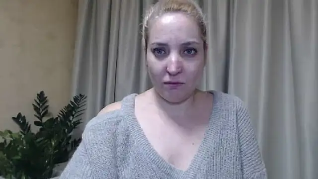 Snapshot of sweetpussy chatting on January 2025 04:09:01 PM sweetpussy online show from January 2025 04:09:01 PM