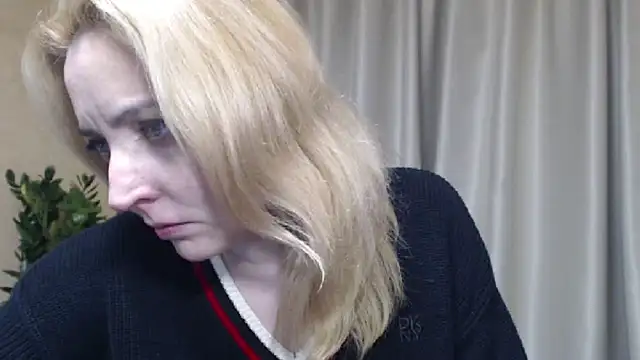 Snapshot of sweetpussy chatting on April 2026 03:31:02 PM sweetpussy online show from April 2026 03:31:02 PM