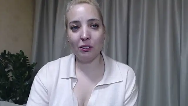 Snapshot of sweetpussy chatting on May 2026 02:35:02 PM sweetpussy online show from May 2026 02:35:02 PM