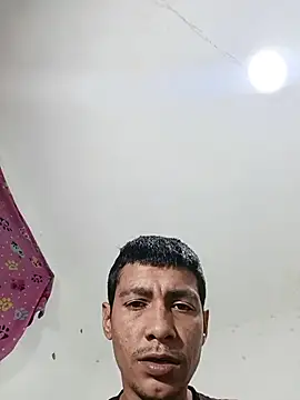 Snapshot of valenpaisita2123 chatting on January 2026 12:37:01 AM valenpaisita2123 online show from January 2026 12:37:01 AM