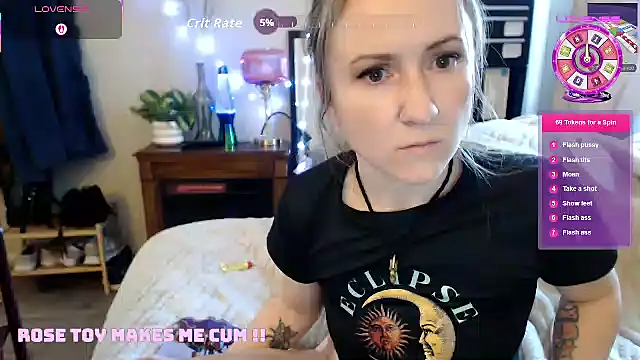 alluringpixie online show from February 2026 07:01:02 PM