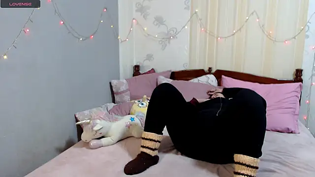 SashaBond online show from February 2026 02:42:02 PM