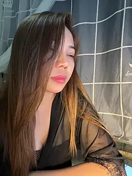 Snapshot of -Moon-20 chatting on December 2025 06:04:01 PM -Moon-20 online show from December 2025 06:04:01 PM