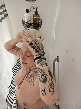 SpiderRose online show from March 2026 04:14:02 PM