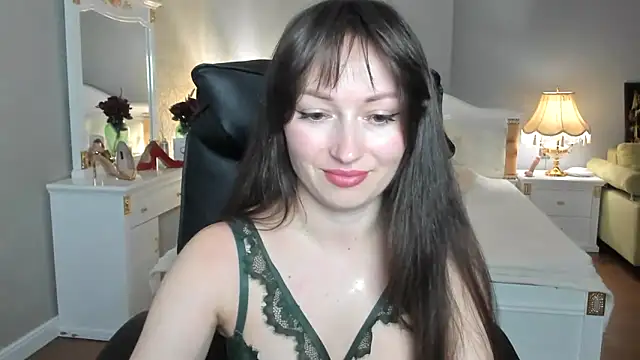 Snapshot of RosiAlina chatting on May 2026 06:54:01 AM RosiAlina online show from May 2026 06:54:01 AM