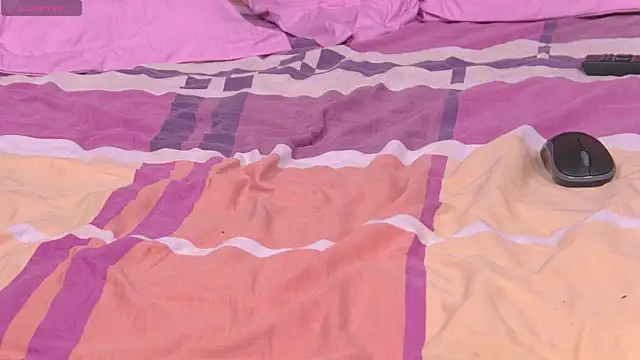 KendallVelvet online show from April 2026 09:05:01 AM