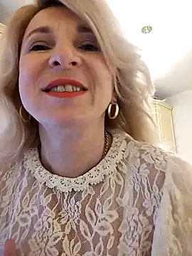 Snapshot of AhlyssaLove1155 chatting on January 2026 01:15:02 PM AhlyssaLove1155 online show from January 2026 01:15:02 PM