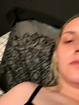 hotmom026 online show from December 2025 07:21:02 PM