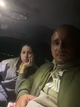 coupledeea online show from January 2026 07:48:01 PM